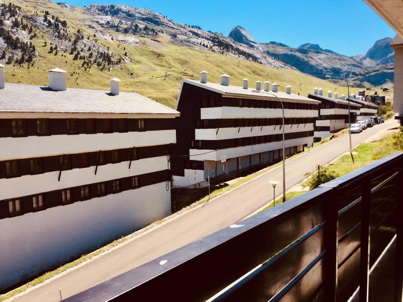 Ferienwohnung Casa Tuca Candanchú Exterior foto